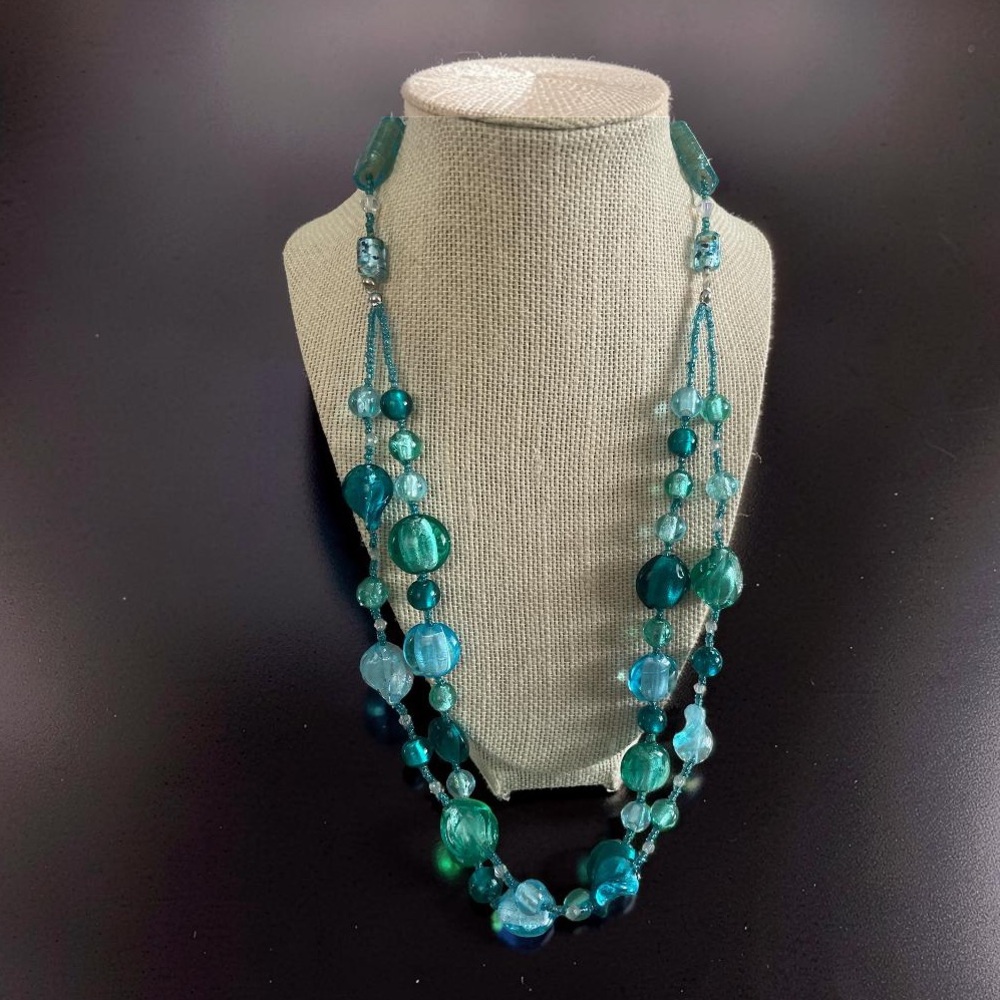 Vintage Gorgeous MURANO GLASS double strand 24” necklace! Excellent condition!